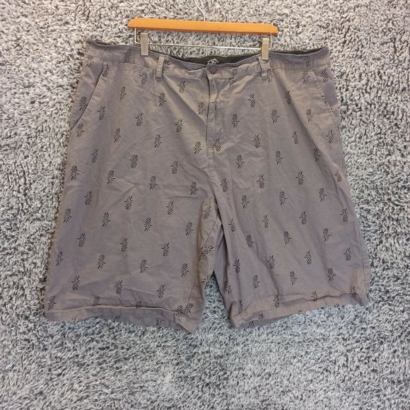 Beverly Hills Polo Club Other - Polo Club Beverly Hills Short Adult 48 Gray Pineapple Print Pockets Men